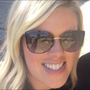 Meet your Posher, Tiffany